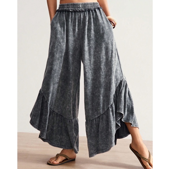 Boho Mineral Wash Stretchy waist Pockets Wide leg Ruffle Pants - Picture 1 of 6